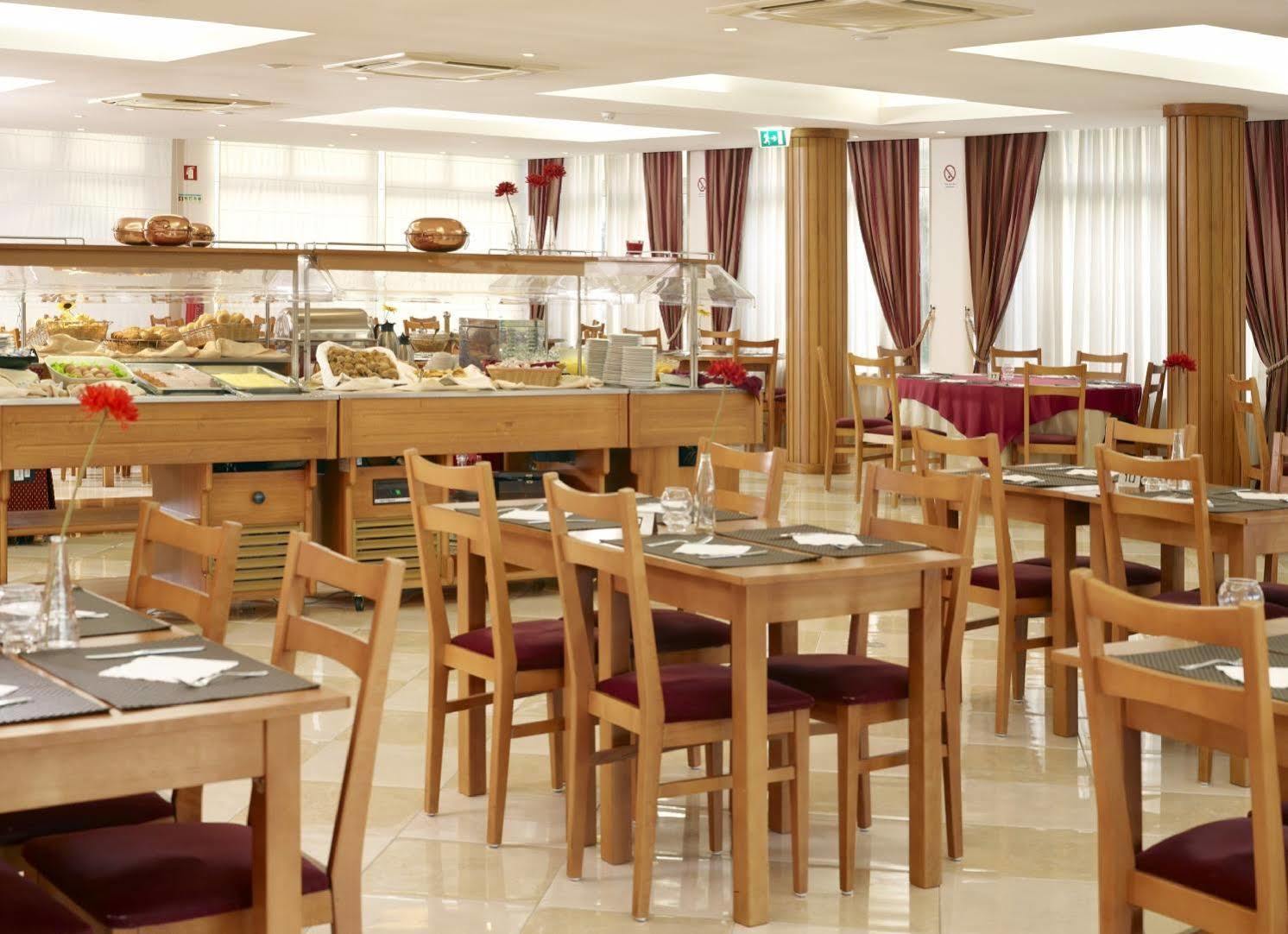 Hotel Coroa De Fátima Dış mekan fotoğraf